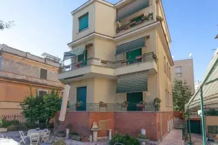 I Colori di Villa Pamphili Apartment