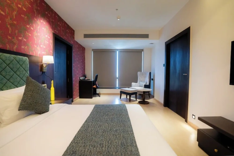 Luxury Suite