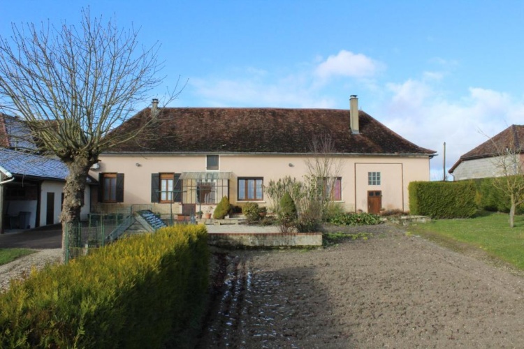 2 Bedrooms Cottage