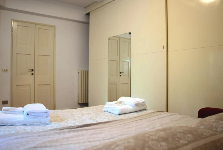 Basement Turati 3 -Consulates District