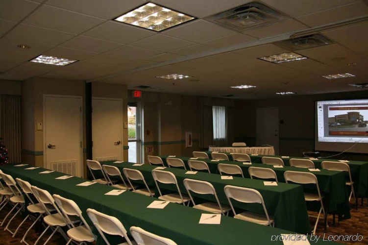 Hampton Inn And Suites Vacaville Napa Valley photo 17