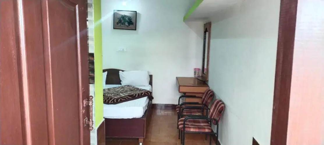S S Cottage