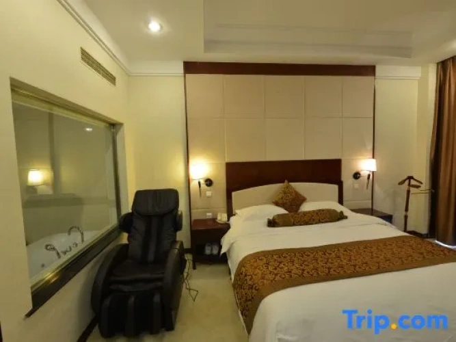 Premier Suite