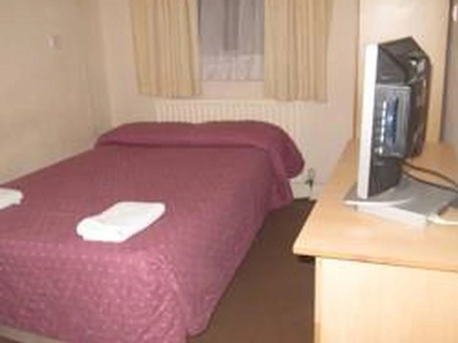 A to Z Hotel