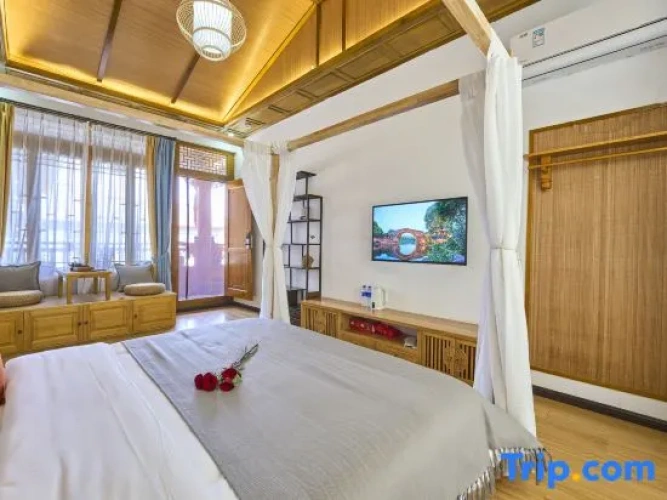 Standard Double room with mountain view