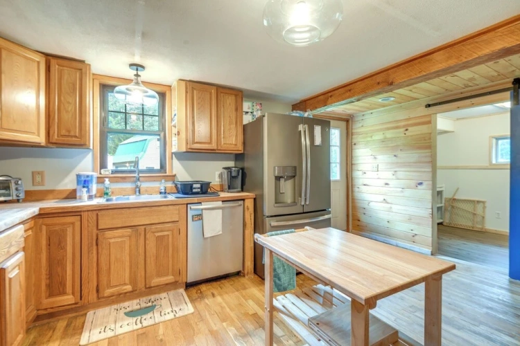 3 Bedrooms Cottage