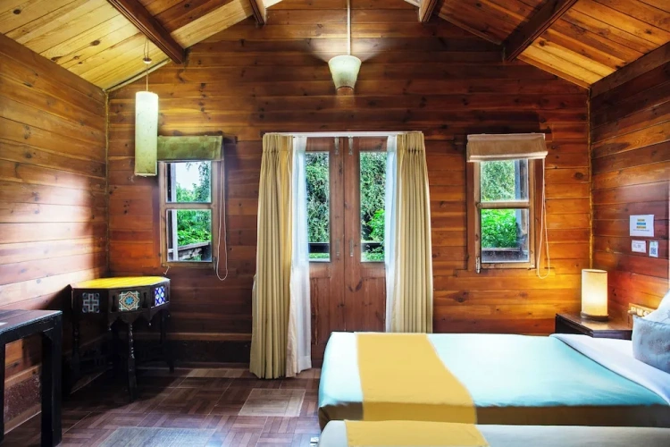 Superior Cottage