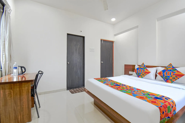 Fabhotel Skylight Studio Rooms