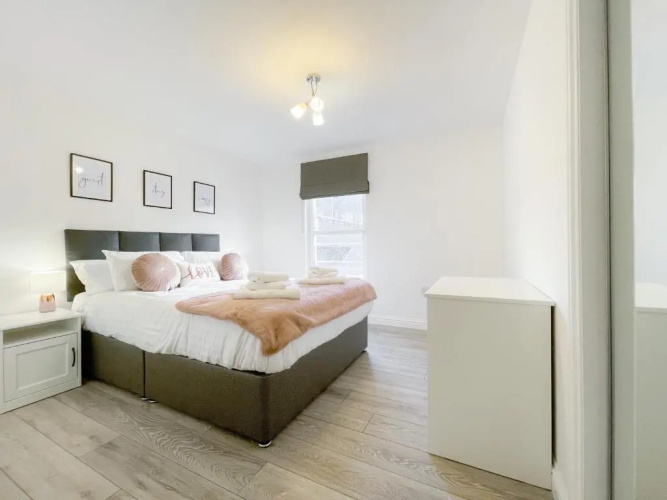 Pier View Apartment