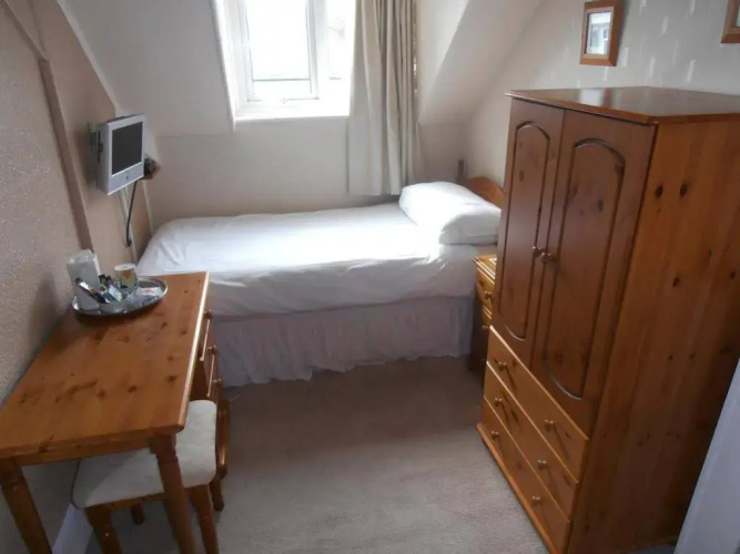 Meadowlea Guest House
