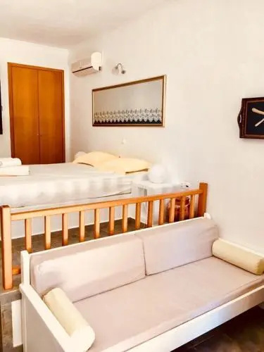 Coral Apartments