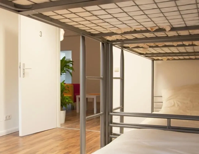 Economy Quadruple room