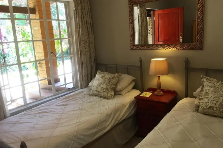 Roosters Nest BnB