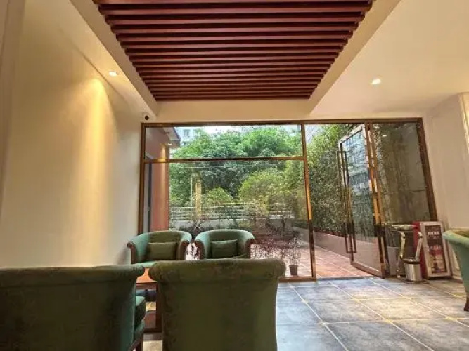 Jiyue Hotel