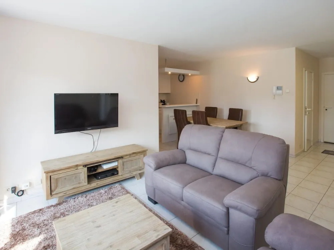 Golf Azur Frejus With Swimming Pool