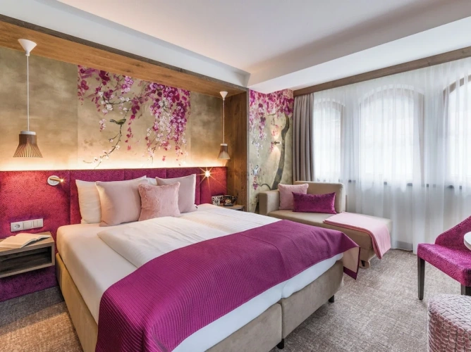 Deluxe Double room with balcony and with mountain view