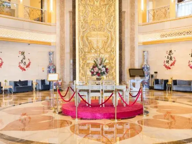 Baohui Hotel