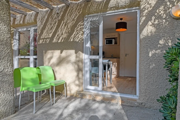 1 Bedroom Classic Double room with balcony
