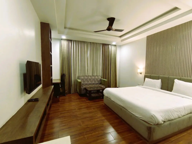 Jewels Resorts
