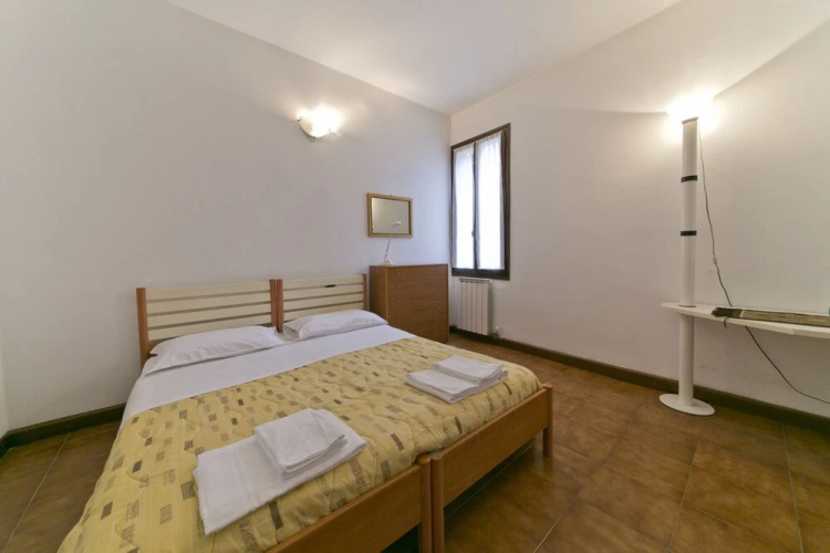 Rialto Comfort House