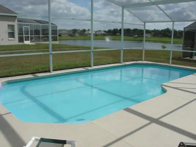 Ahr208 - Hampton Lakes - 5 Bed 3 Baths Villa