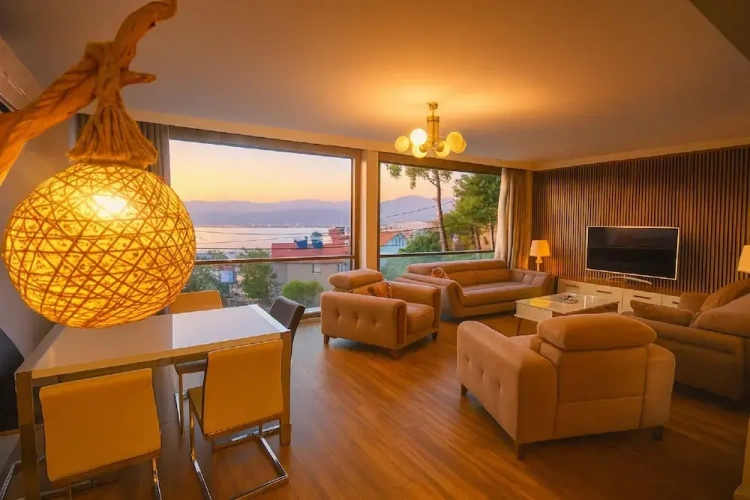 Luxury Suite