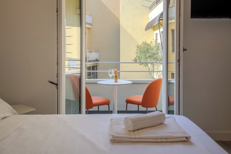 Deluxe Double room with balcony