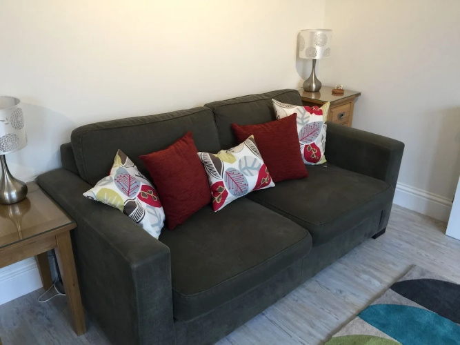 Bluebridge Walk Luxury Apartment