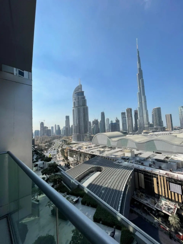 Luxurious Stay at The Address Fountain Views - Image 12