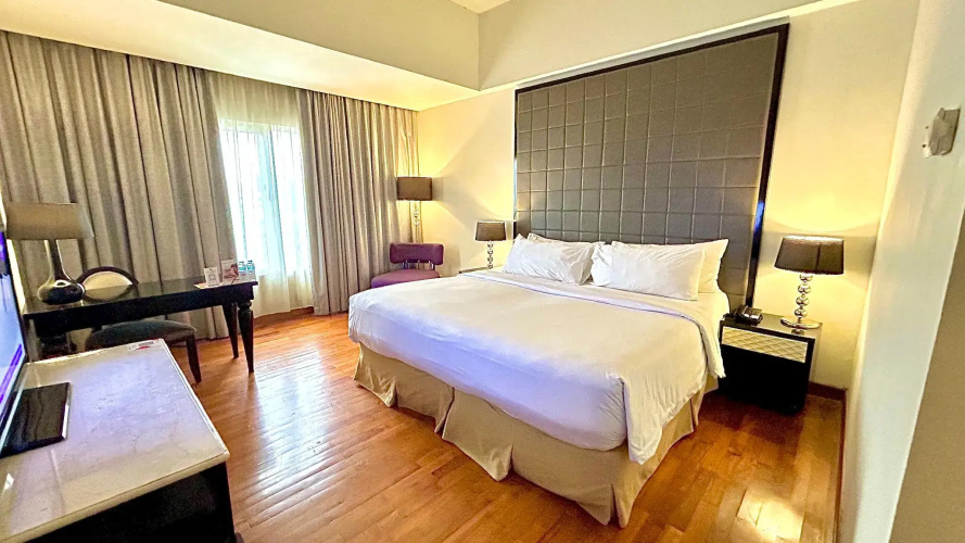 Diradja Hotel