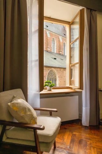 Main Square Prestige Suites -Staymoovers