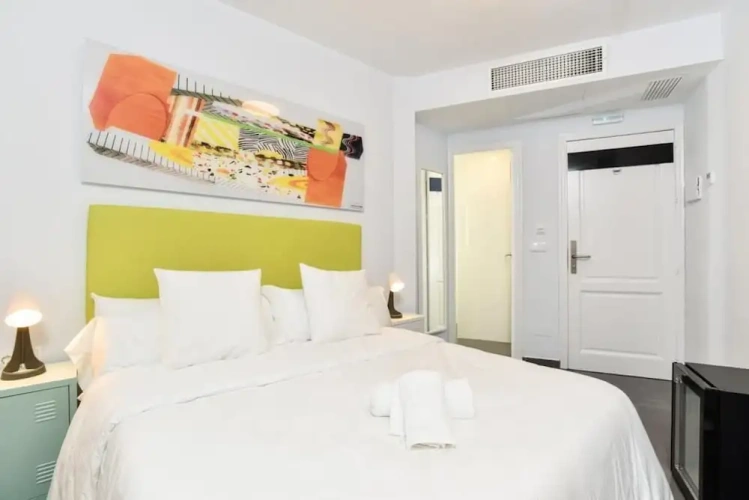 Standard Single room