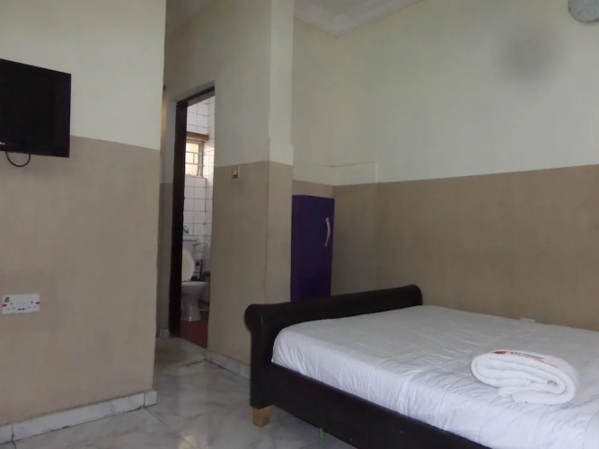 Ikeja Transit Hotel Iyala