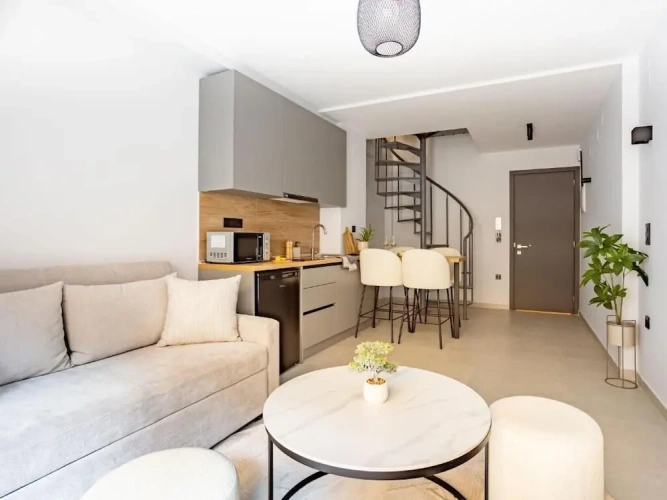 Deluxe Duplex room with courtyard view