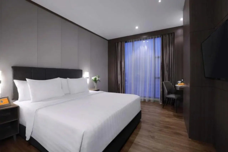 Harper Premier Nagoya Batam by ASTON