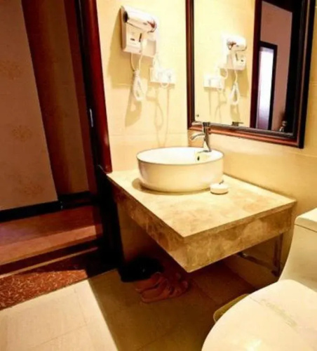 Xingyi Yike Hotel