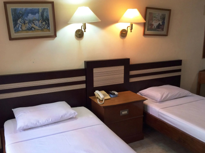 Sri Ratu Hotel