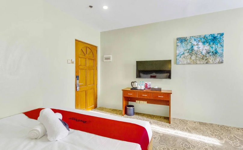 Reddoorz Premium @ Mabolo Cebu 2