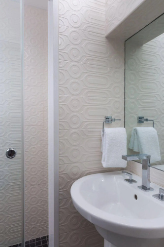The Sydney, The Edgartown Collection