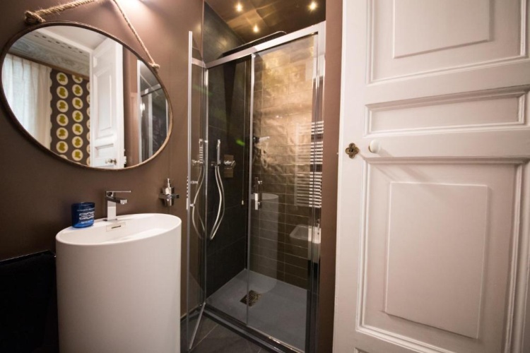 Deluxe Double Suite