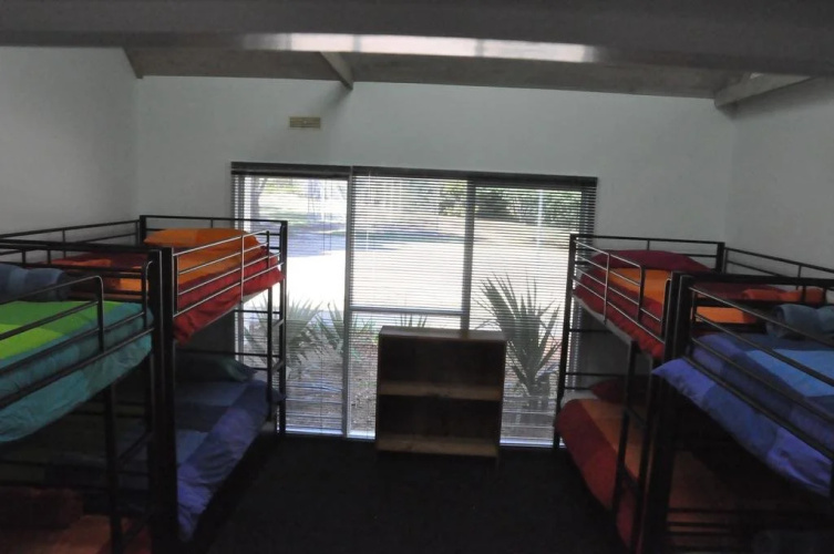 Alpine Sports Lodge
