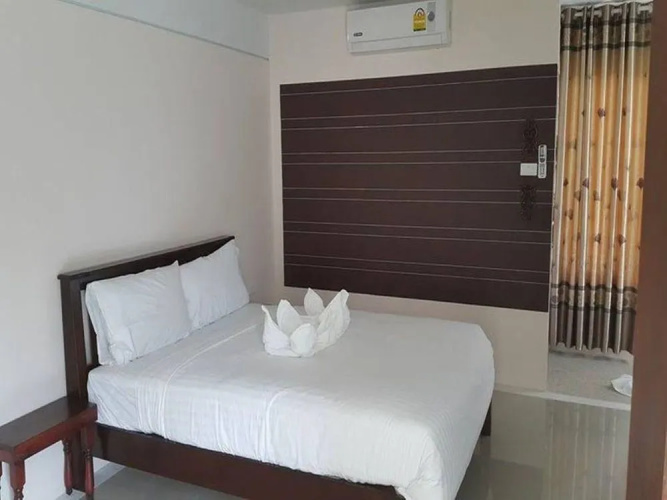 N Nine Hotel