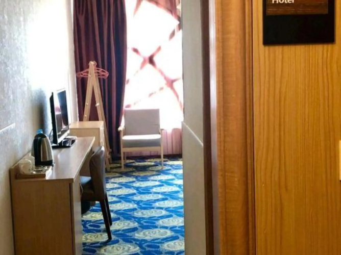 Lvcheng Hotel