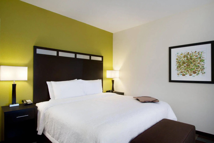 Hampton Inn & Suites York South