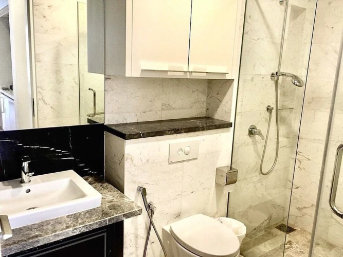 The Platinum Suites 17