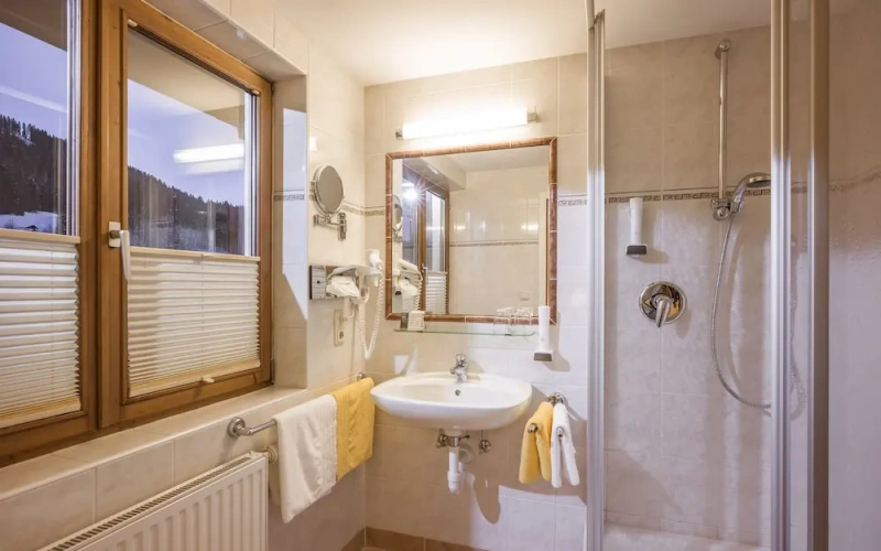 Standard Quadruple room with balcony
