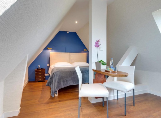 Standard Duplex room