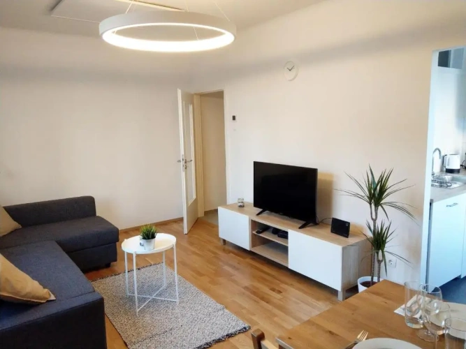 1 Bedroom Double Apartment