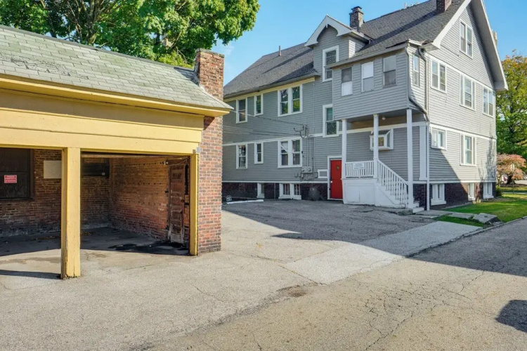 Deck, Pool Table! Walkable Cleveland Heights Apt