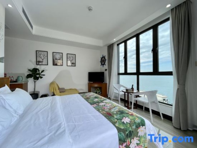 Cottage with sea view